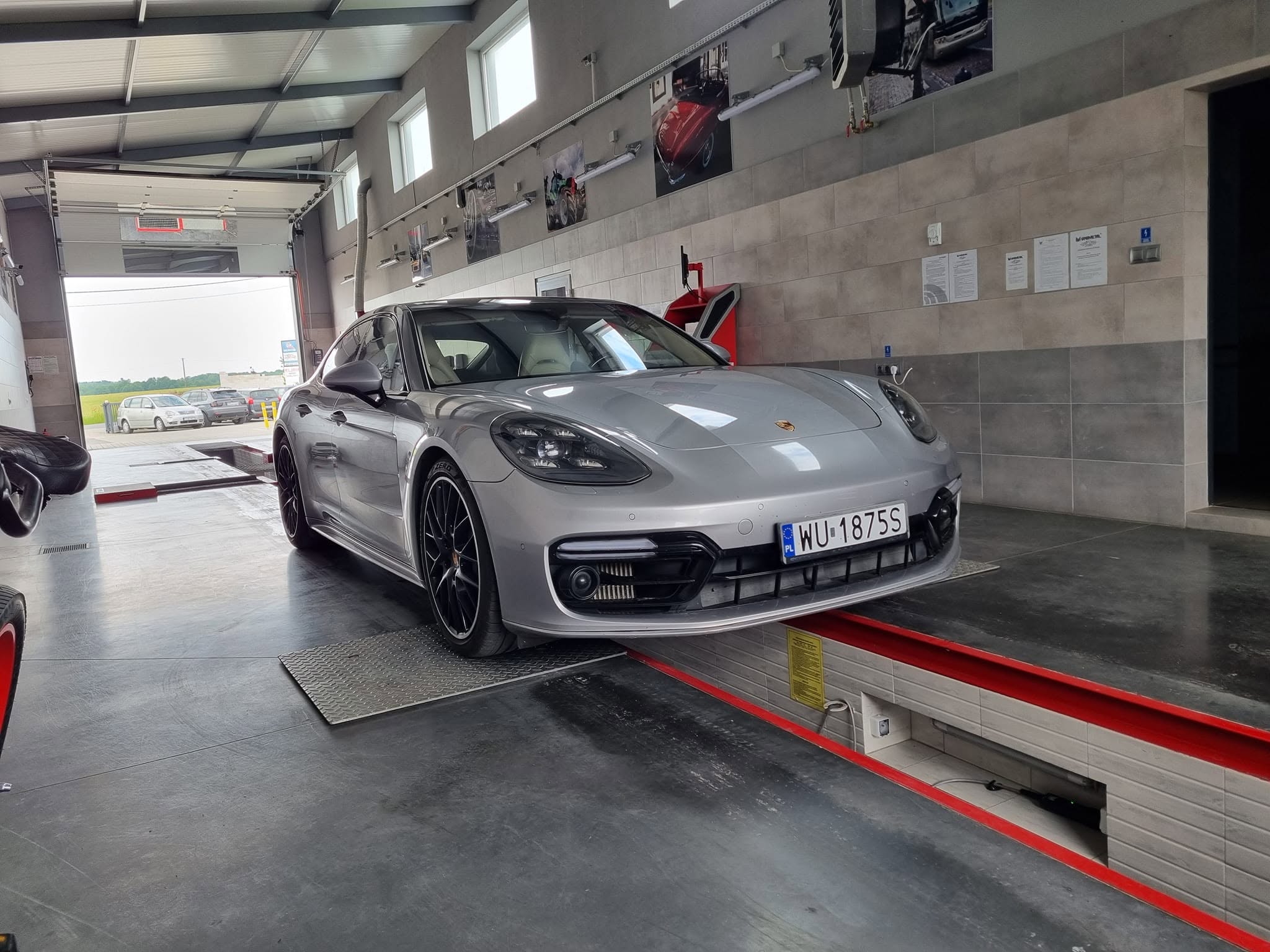 Porsche Panamera GTS – przegląd