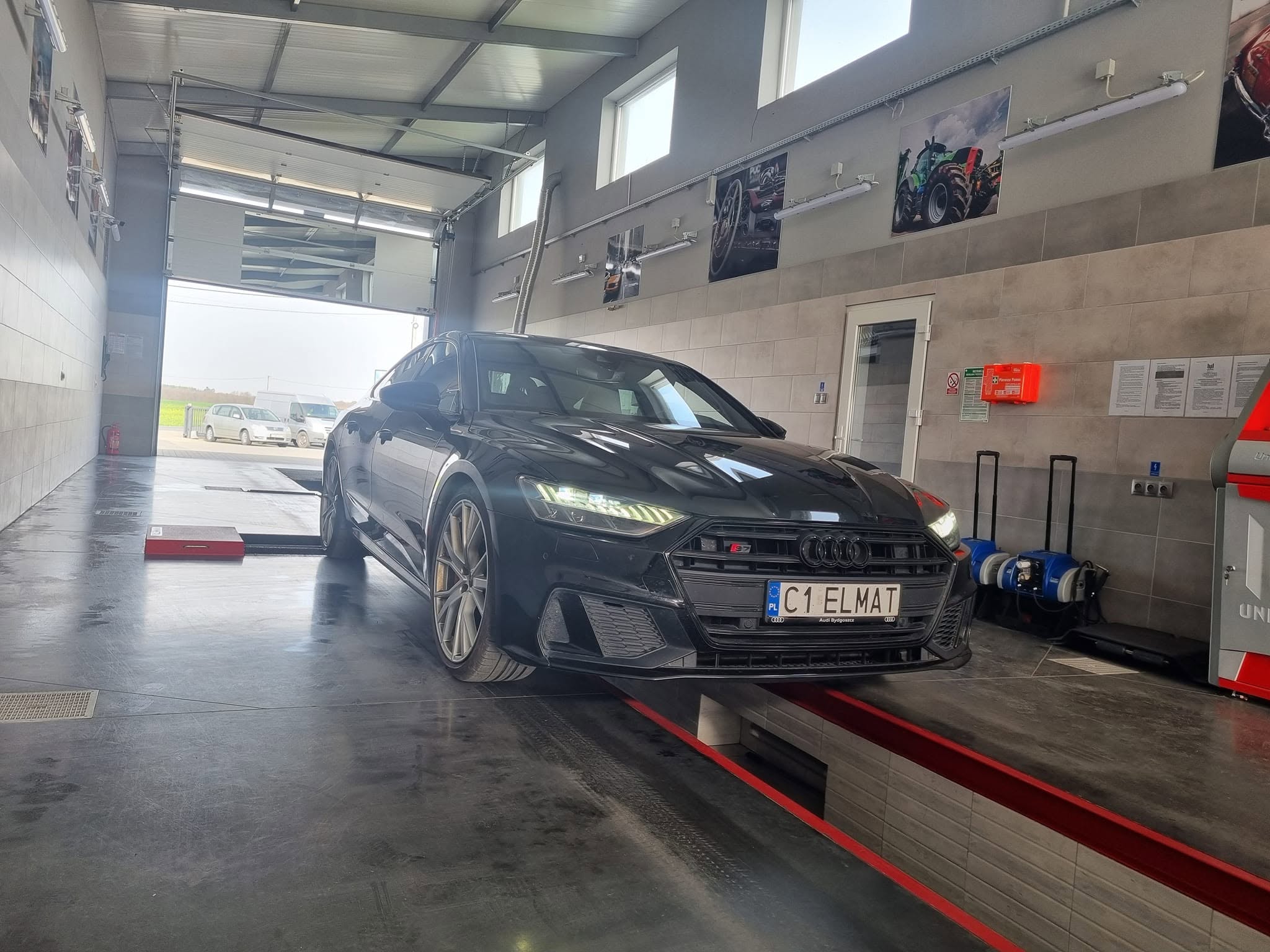 Audi S7 – przegląd techniczny SKP Serock